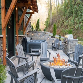 Forever Green's firepit and hot tub