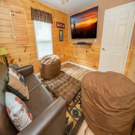 Carefree Hideaway's movie room