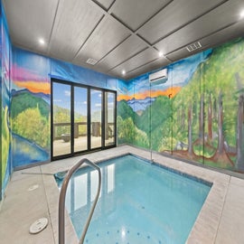 Lindy's Lookout's private indoor pool