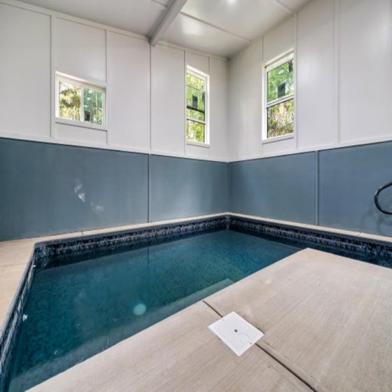 Hillside Retreat's private pool