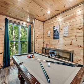 Bear Up There Cabin's pool table