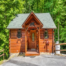 Forest Creek Retreat's exterior