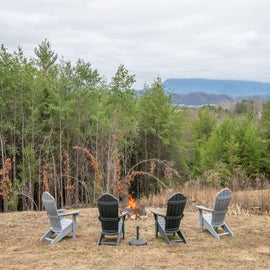 Kodak Moments' crackling firepit