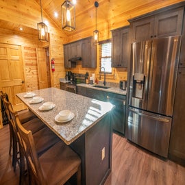 Smoky Retreat's fully-equipped kitchen