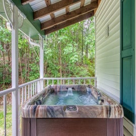 The Farmhouse's bubbling hot tub