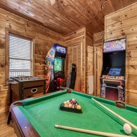 Goldilock's Cottage's game room