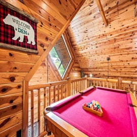 Goldilocks Lodge's pool table