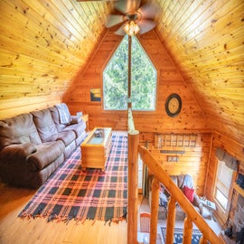 Mountain Retreat's upstairs seating area