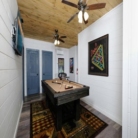 Splash N' Love Shack's game room