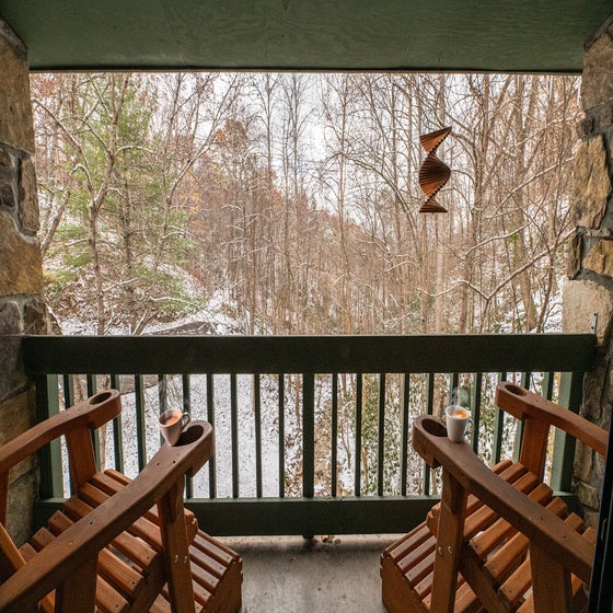 Hiker's Hideaway's relaxing deck