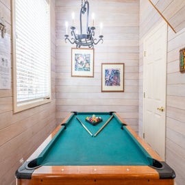 Bear Bottoms' pool table