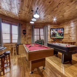 Little Big Bear Haven's pool table