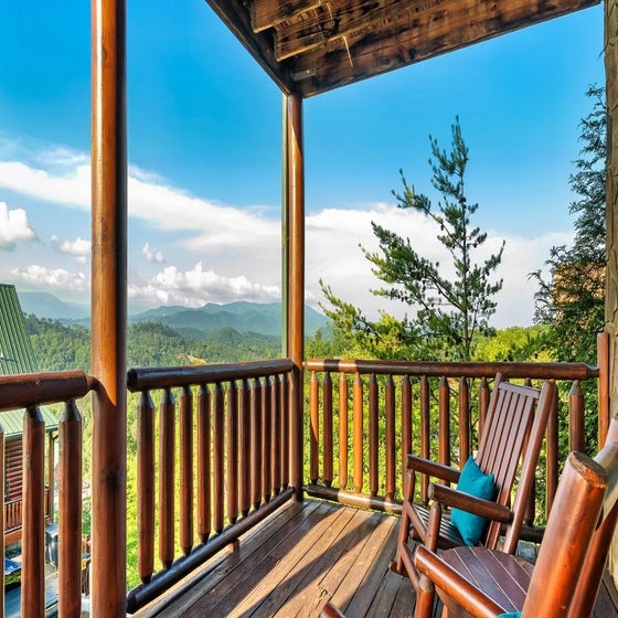 Windows to Heaven's relaxing decks with VIEWS!