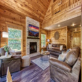 Birchwood Lodge's cozy living area