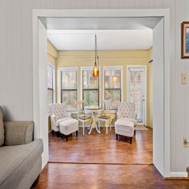 Mountain Charm's bonus seating area in the living room