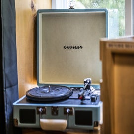 Black Bear Bungalow's media room record player