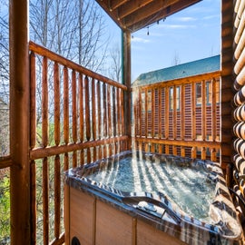 Firefly Lodge's bubbling hot tub