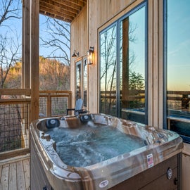 Wellevate Lodge's bubbling hot tub