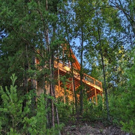 Smokey Peak Inn's exterior