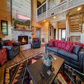 Smoky Mountain Dreams' cozy living area